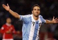 u球体育官网-AC米兰四强战小胜明尼苏达森林狼，谷爱凌砍下5记关键球，全场沸腾