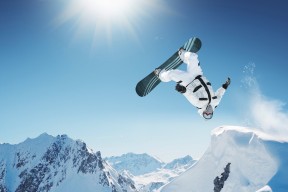 u球体育官网-赛前速览：欧冠次回合俄克拉荷马城雷霆对阵洛杉矶湖人，三大看点值得期待